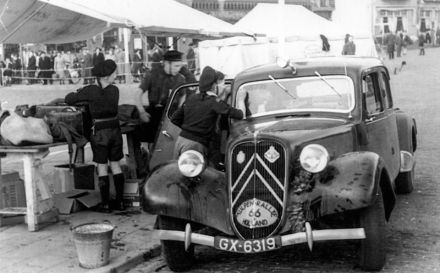 N.M.A.Hendriks i A.Wentholt – Citroen BL 11.